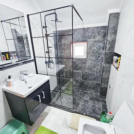 Vratnik Free Parking Apartman *